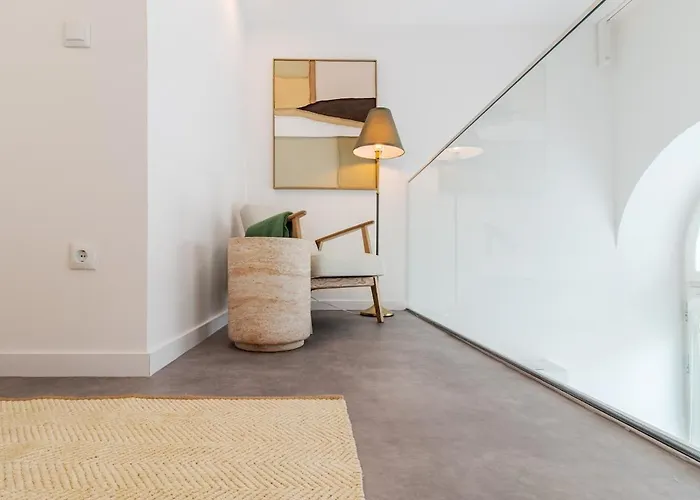 Apartment Iconic White Loft - Avenida *