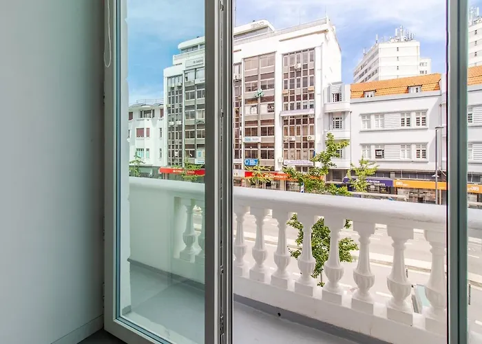 Apartment Iconic White Loft - Avenida Aveiro